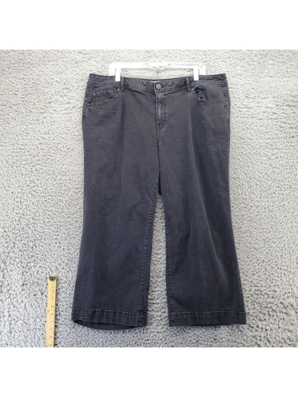 Cato Pants Womens 20W Black Classic Cotton Blend Relaxed Fit Cropped *Read*